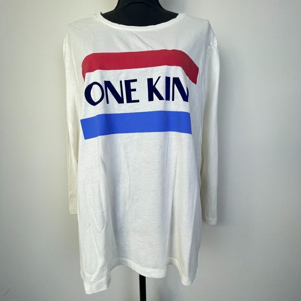Old Navy Woman's top Size XXL